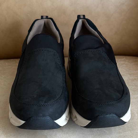 Clarks Women's Nature X Sky Waterproof Slip-On Sneakers Black Nubuck Leather 10 - Picture 3 of 14